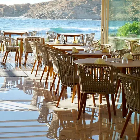 圣玛丽亚西佳酒店 4* LʼÎle-Rousse