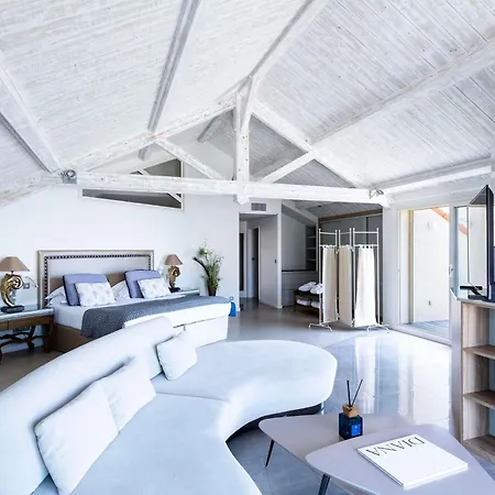 Western Premier Santa Maria