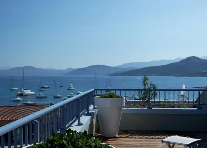 Western Premier Santa Maria Hotel 4*