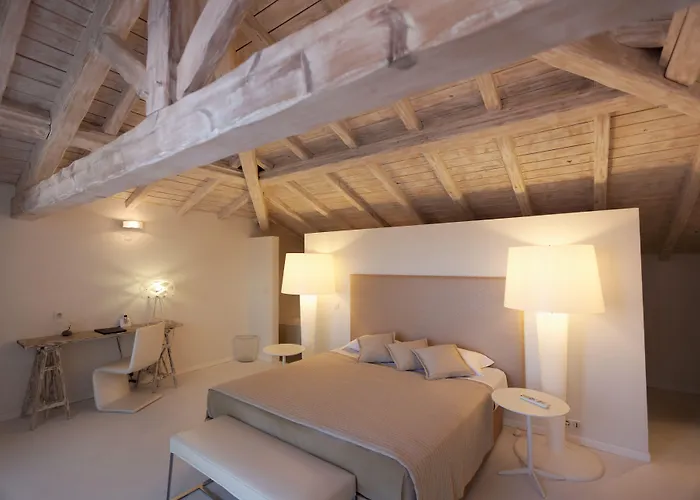 Hotel Western Premier Santa Maria 4*