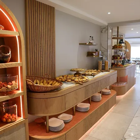 Western Premier Santa Maria LʼÎle-Rousse