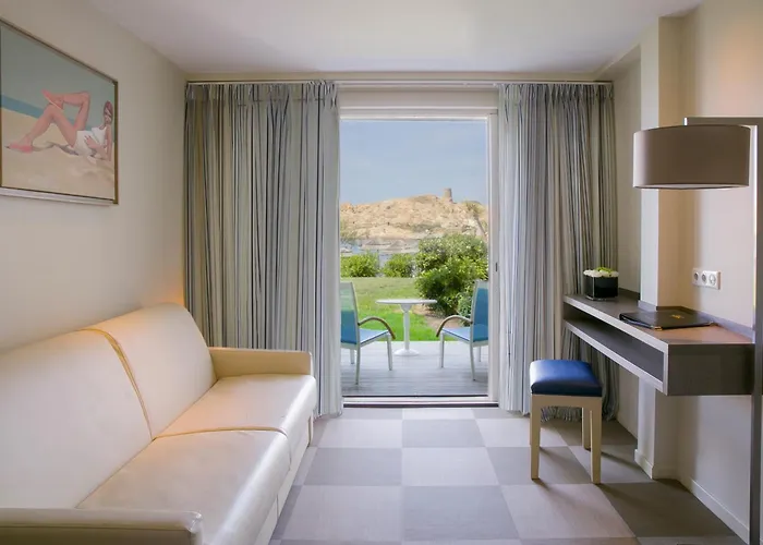 Western Premier Santa Maria Hotel 4*