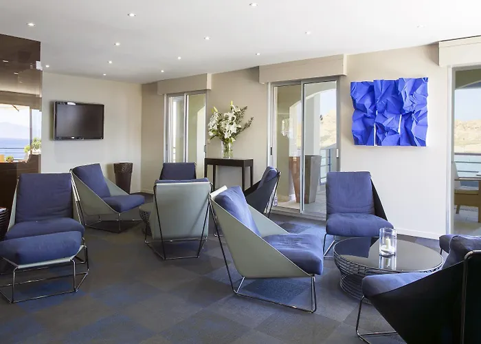 Hotel Western Premier Santa Maria 4*