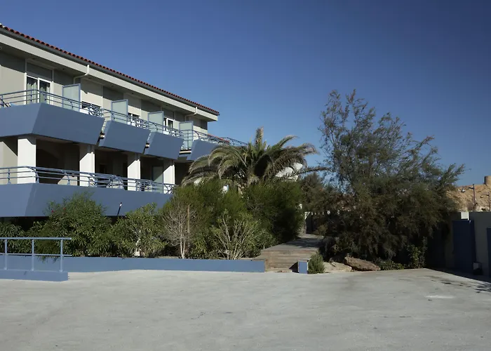 Western Premier Santa Maria