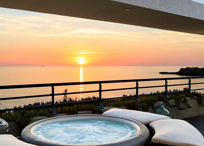 Hotel Western Premier Santa Maria 4*