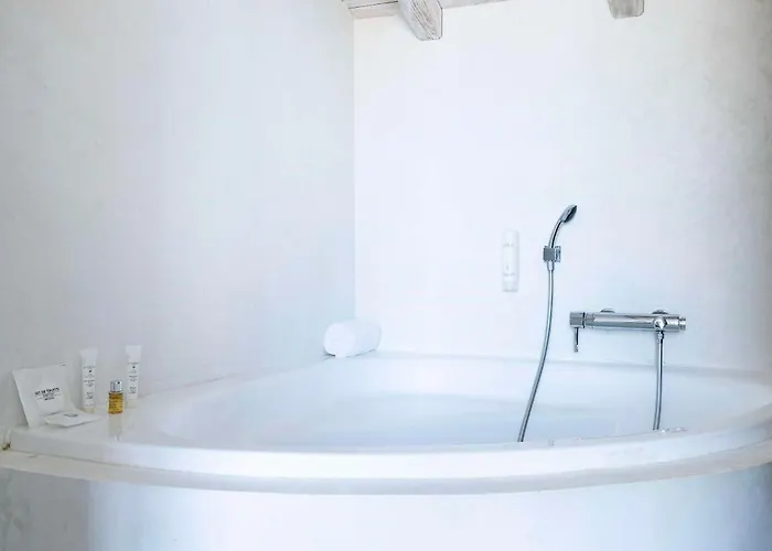 Hotel Western Premier Santa Maria L'Ile-Rousse (Corsica)