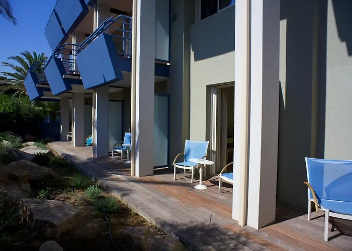 Hotel Western Premier Santa Maria 4*