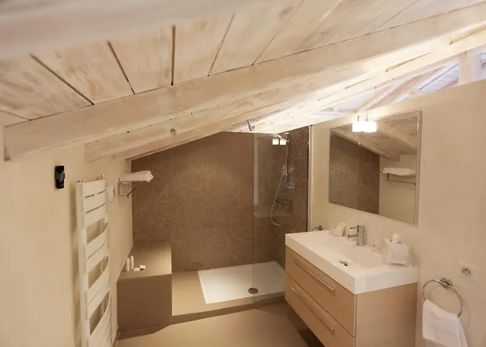 Hotel Western Premier Santa Maria 4*